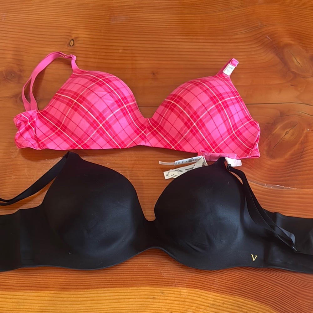Victoria’s Secret Pink Plaid and Black Bras NWT